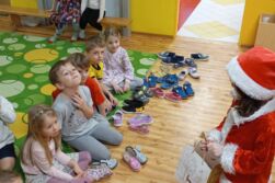 Čmeláčci – Vánoční nadílka